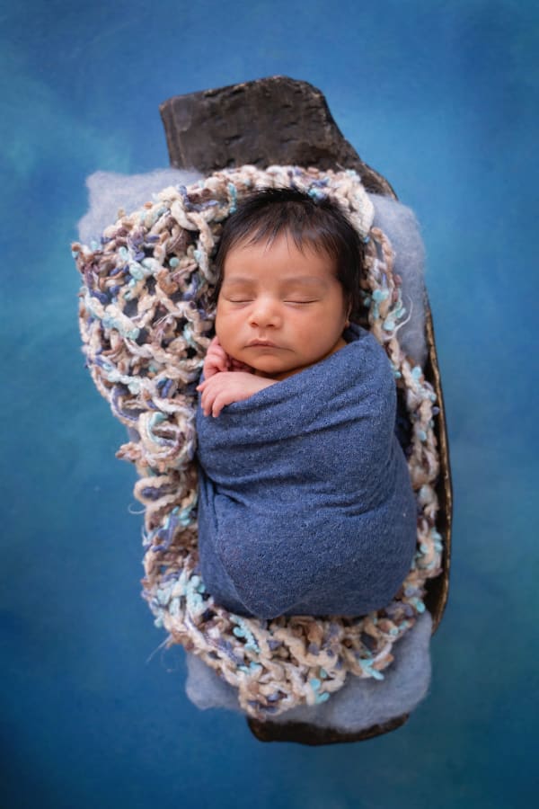Newborn photography Montreal